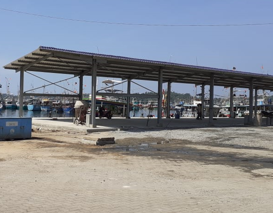 Construction of 150mX8.4m Steel Framed Shelter/Auction Center for Fish Unloading at Kudawella Fishery Harbour